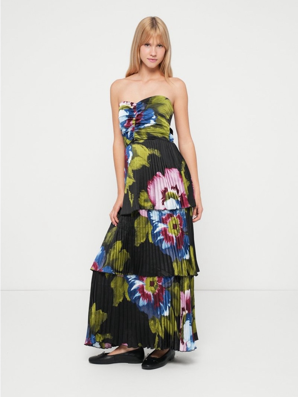 Abercrombie & Fitch Black Strapless Floral Tiered Maxi Dress